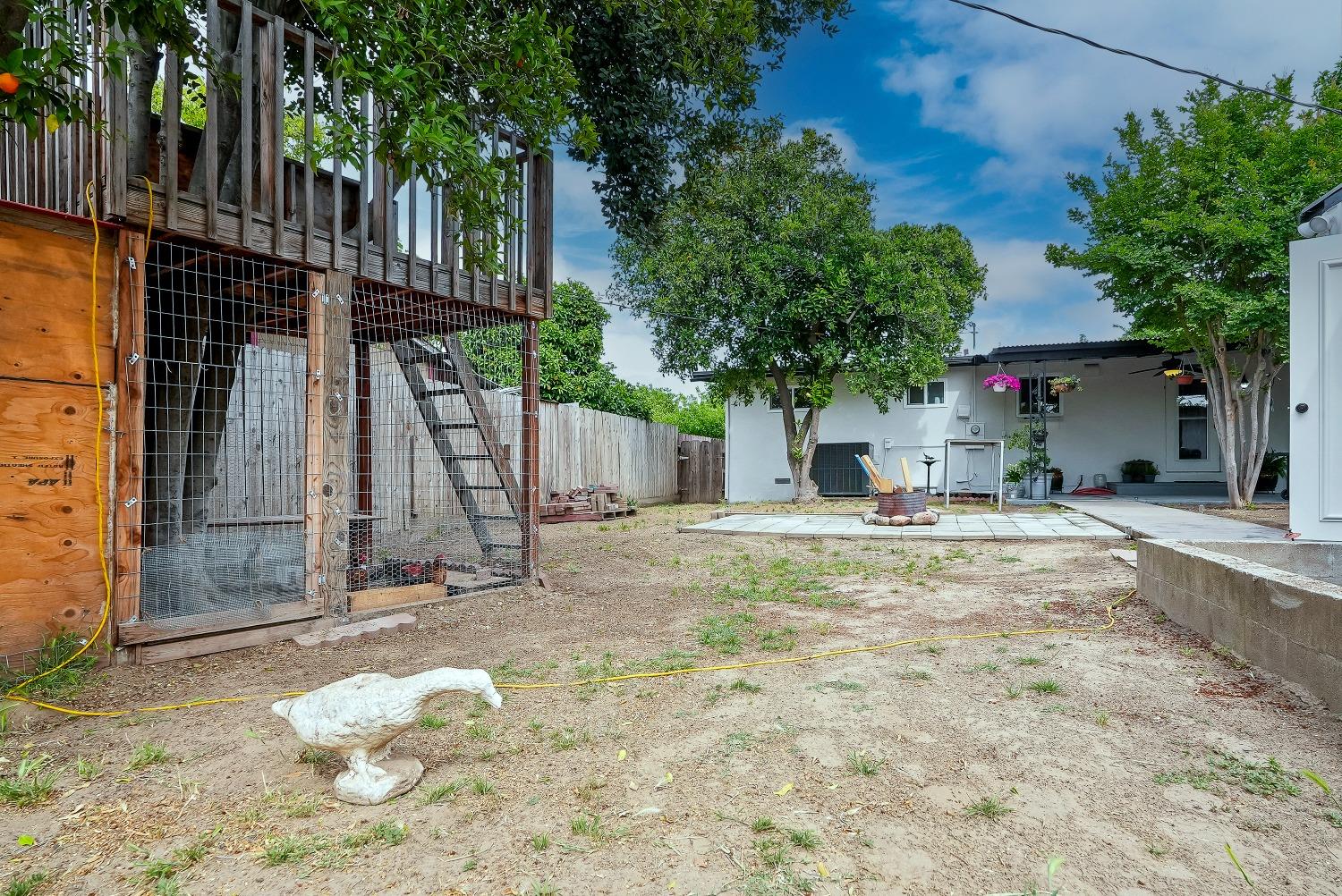 Farr Street, Turlock, California image 40