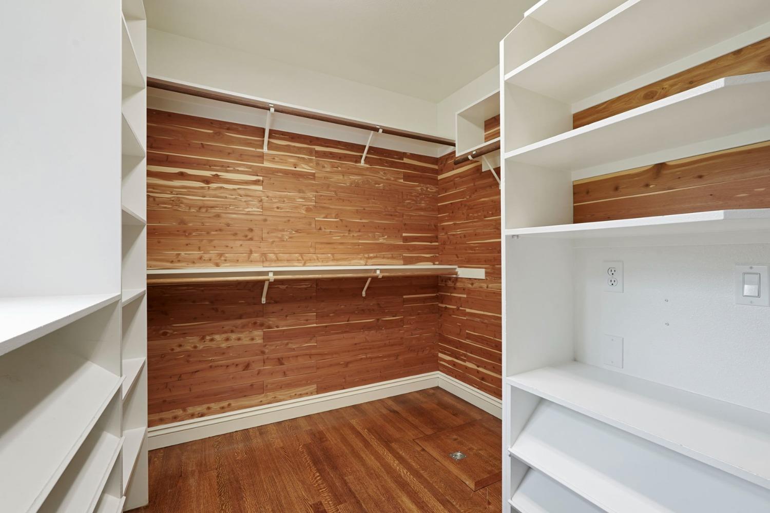 Detail Gallery Image 32 of 74 For 16231 N Hoerl Rd, Lodi,  CA 95240 - 5 Beds | 4/1 Baths