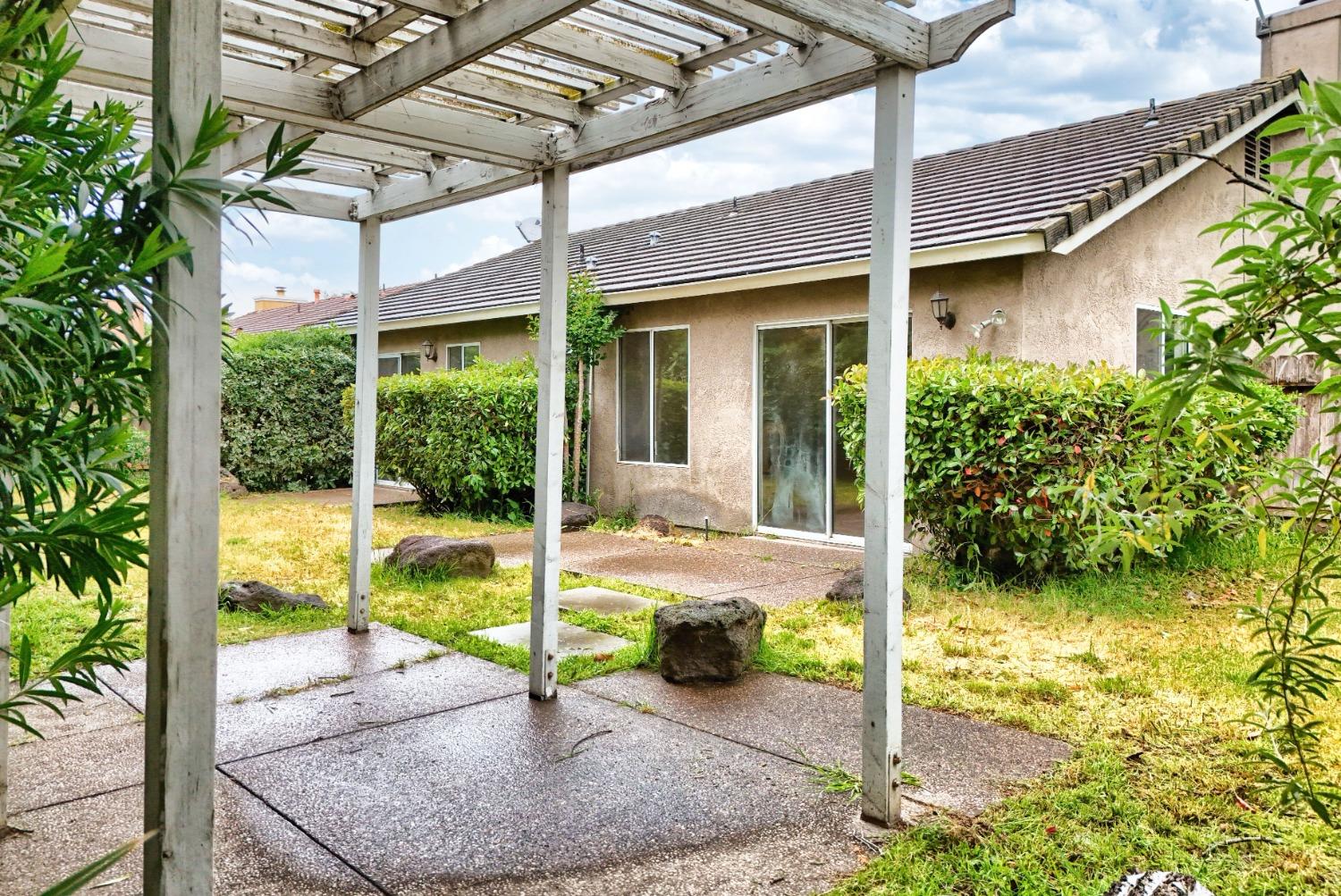 Detail Gallery Image 61 of 83 For 774 Long Barn Dr, Lathrop,  CA 95330 - 3 Beds | 2 Baths