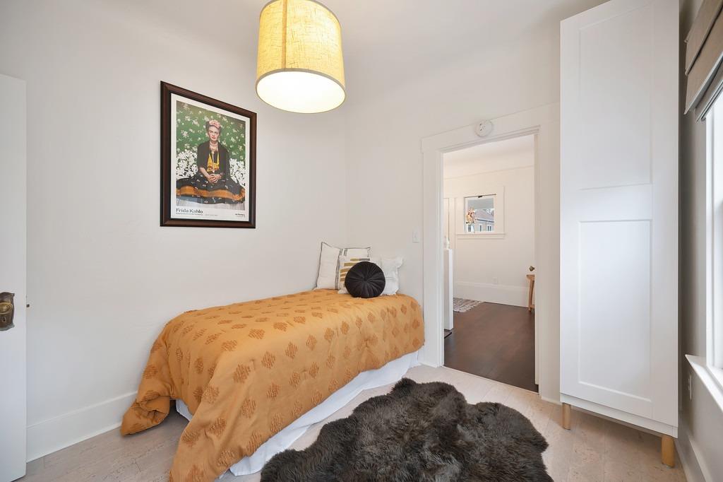 Detail Gallery Image 22 of 59 For 1333 33rd St, Sacramento,  CA 95816 - 5 Beds | 2 Baths