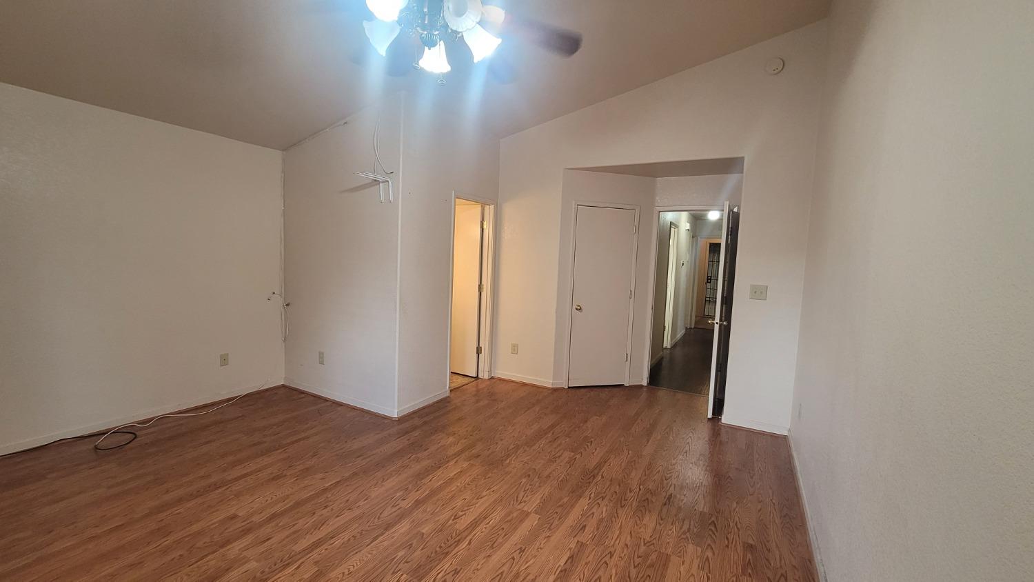 Detail Gallery Image 14 of 25 For 1117 La Mesa, Escalon,  CA 95320 - 3 Beds | 2 Baths