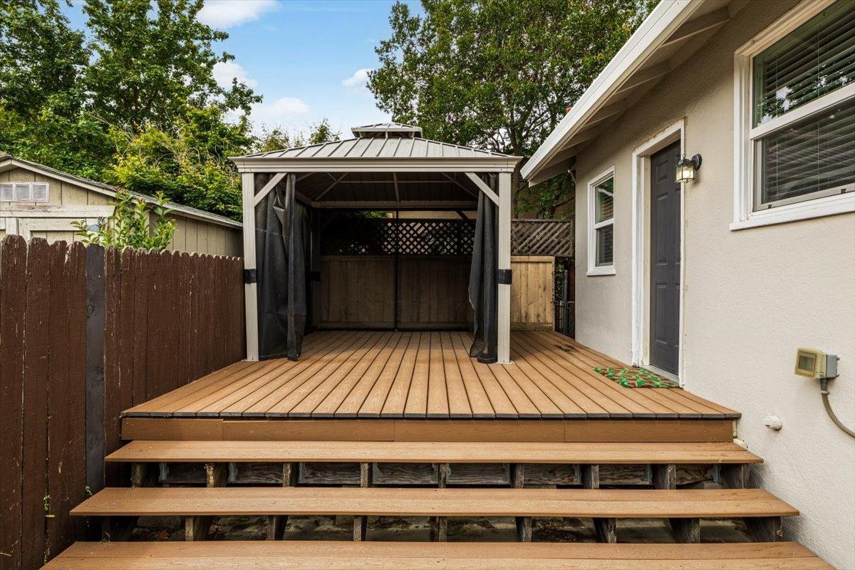 Detail Gallery Image 24 of 25 For 2600 20th St, Sacramento,  CA 95818 - 2 Beds | 1 Baths
