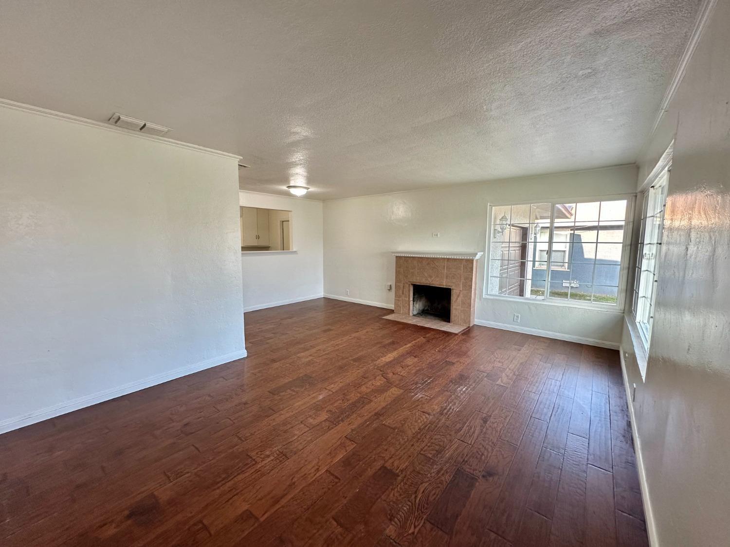 Arden Drive, Fresno, California image 4