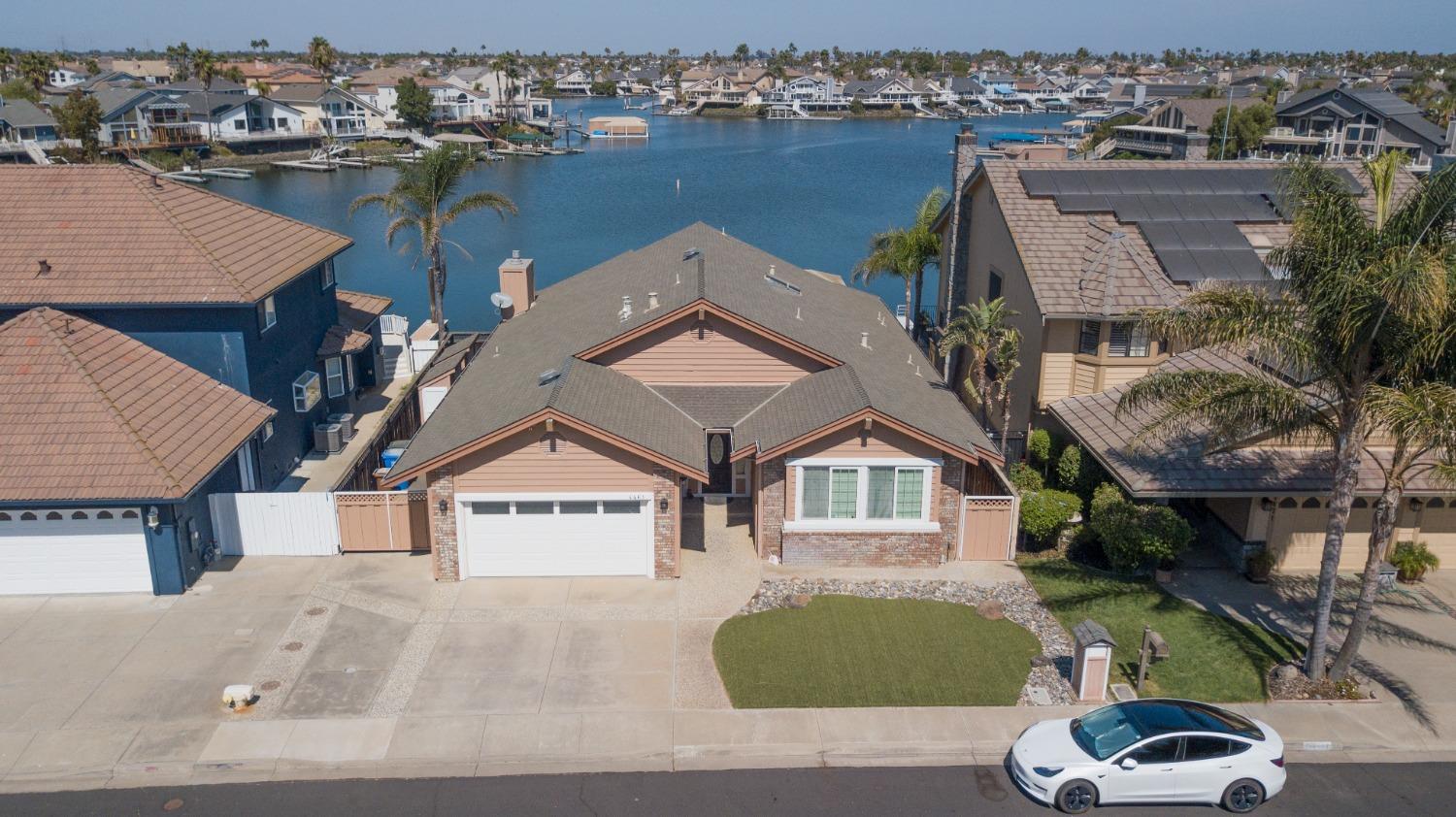 Detail Gallery Image 4 of 35 For 4461 Driftwood Ct, Discovery Bay,  CA 94505 - 3 Beds | 2 Baths