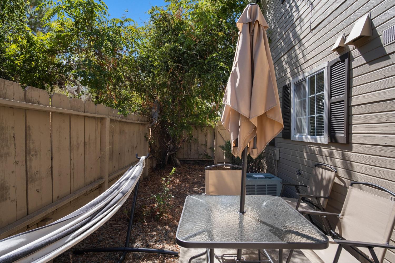 Darpinian Way, Sonora, California image 25