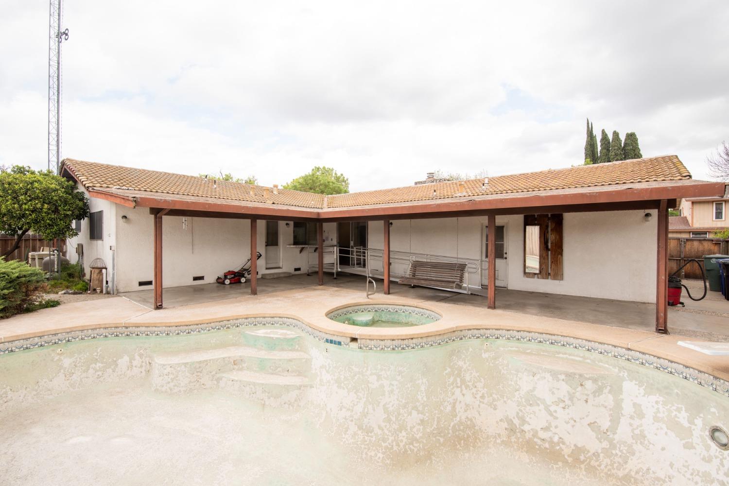 Landini Way, Modesto, California image 34