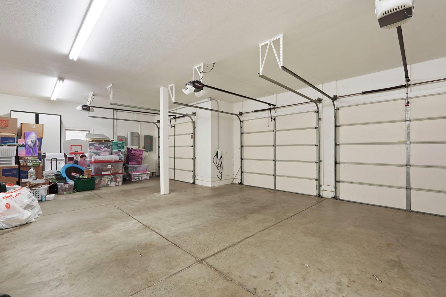 Detail Gallery Image 72 of 74 For 16231 N Hoerl Rd, Lodi,  CA 95240 - 5 Beds | 4/1 Baths