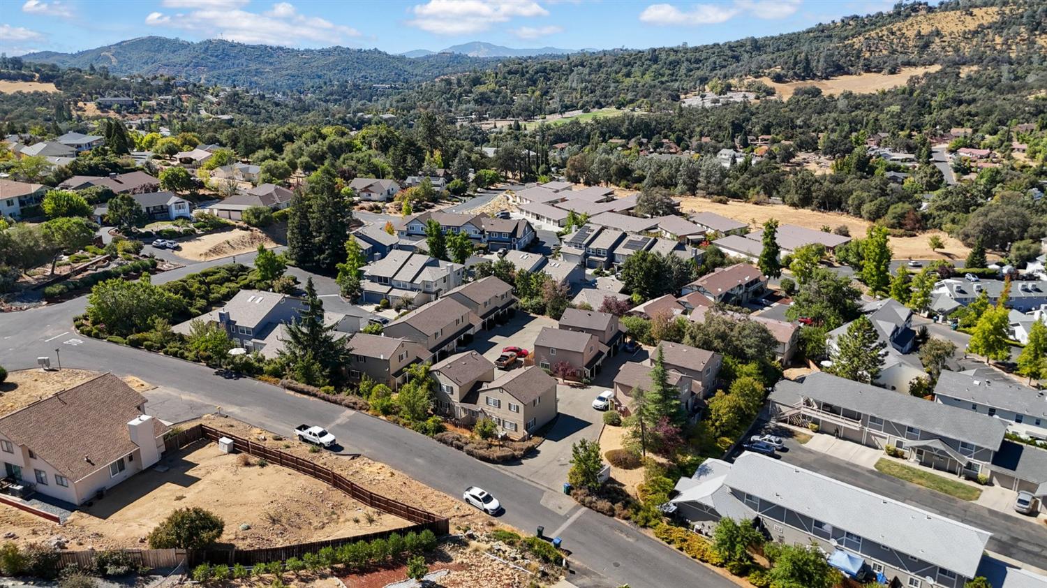 Darpinian Way, Sonora, California image 46