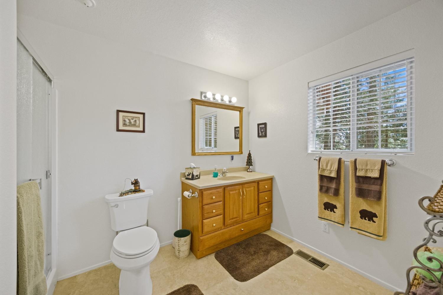 Detail Gallery Image 44 of 73 For 4013 Garnet Rd, Pollock Pines,  CA 95726 - 4 Beds | 3 Baths