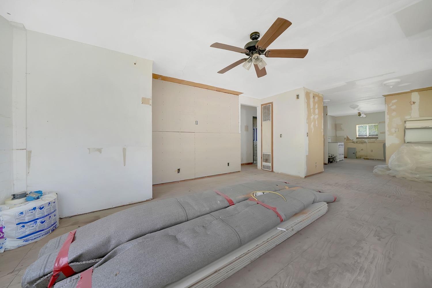 Detail Gallery Image 61 of 72 For 217 S Buena Vista St, Ione,  CA 95640 - 5 Beds | 2 Baths