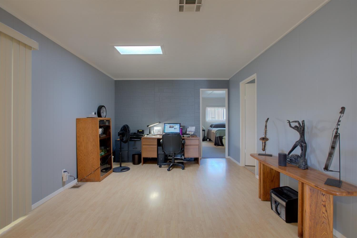 Detail Gallery Image 5 of 46 For 1400 N Tully Rd 60, Turlock,  CA 95380 - 2 Beds | 2 Baths