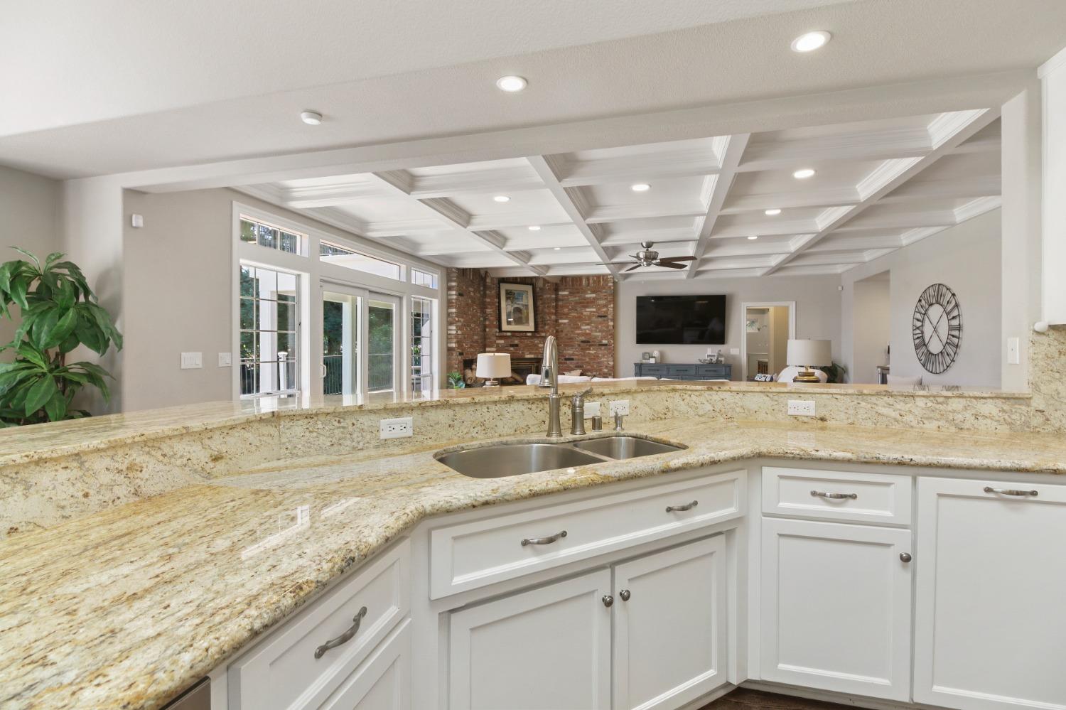 Detail Gallery Image 26 of 92 For 5060 Lexington Cir, Loomis,  CA 95650 - 6 Beds | 5 Baths