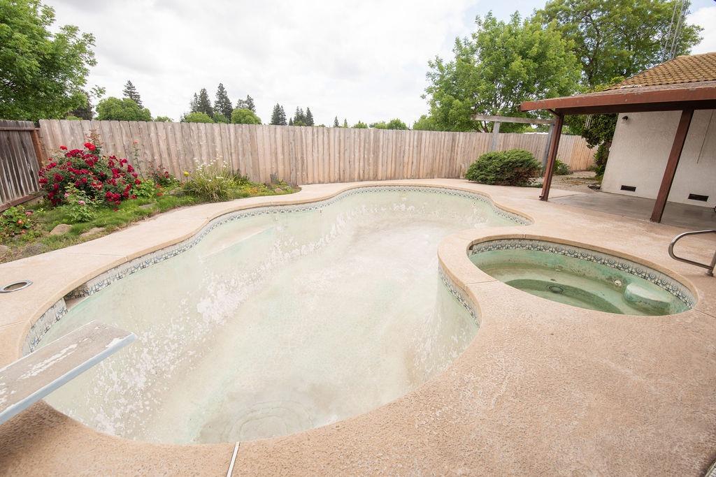 Landini Way, Modesto, California image 33