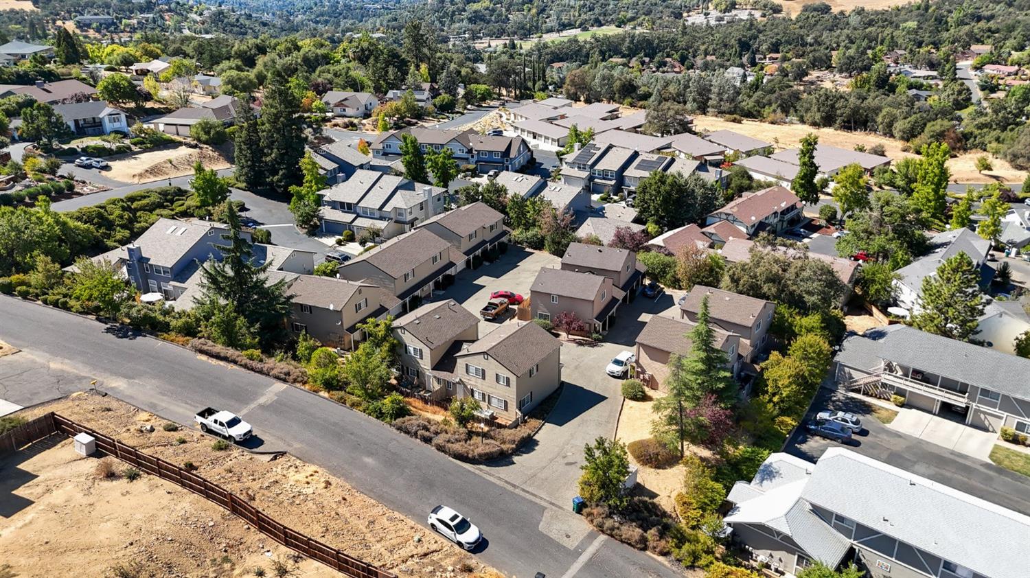 Darpinian Way, Sonora, California image 45