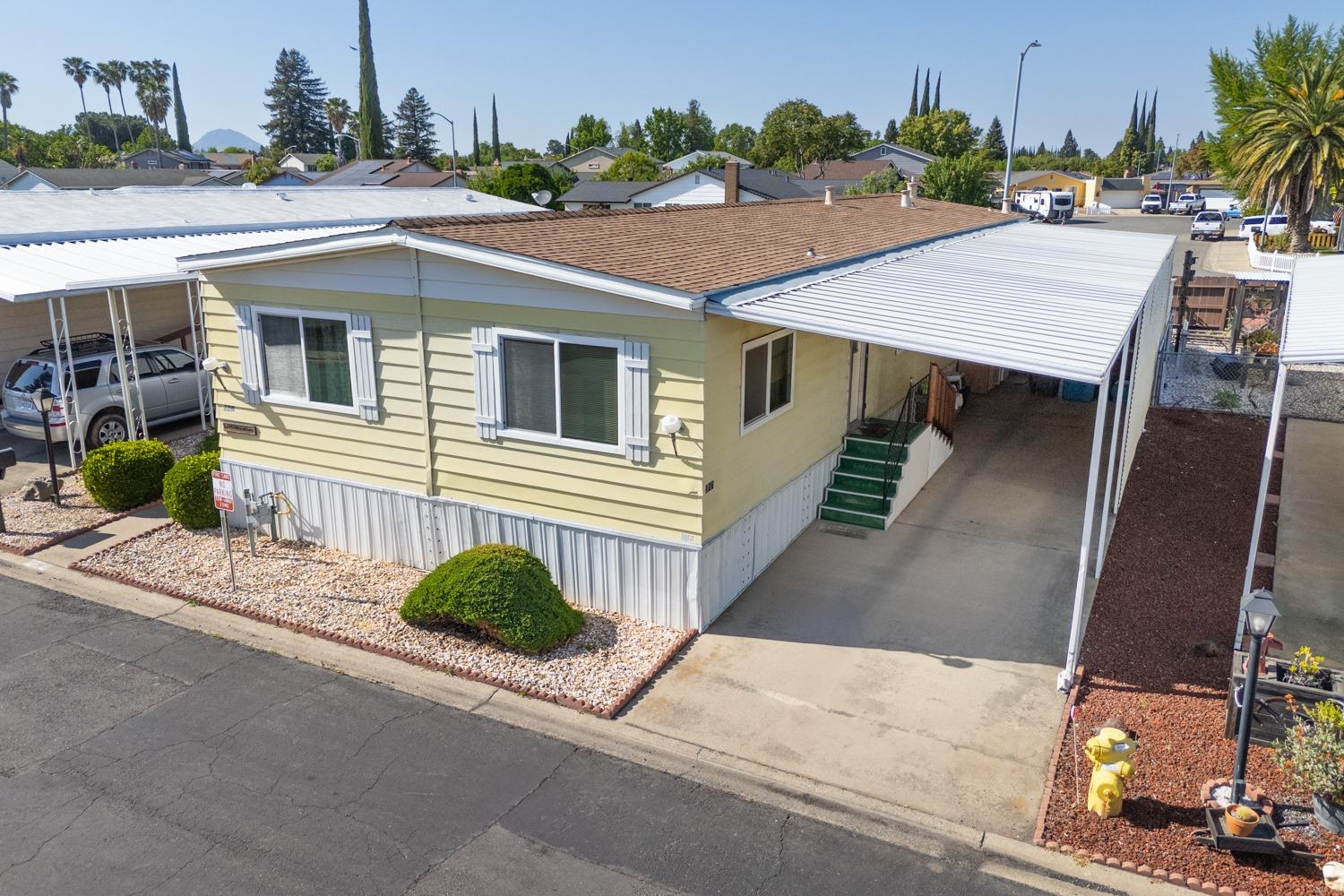 Detail Gallery Image 1 of 45 For 126 El Verano, Yuba City,  CA 95993 - 3 Beds | 2 Baths