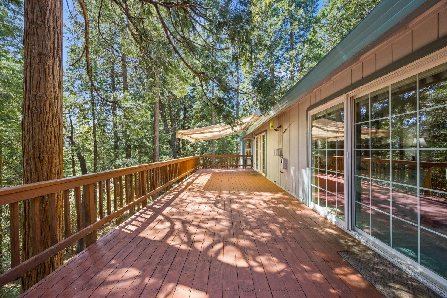 Detail Gallery Image 32 of 73 For 4013 Garnet Rd, Pollock Pines,  CA 95726 - 4 Beds | 3 Baths