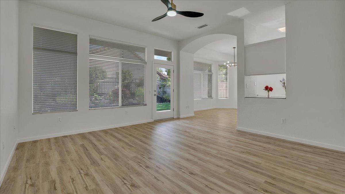 Red Willow Lane, Roseville, California image 10