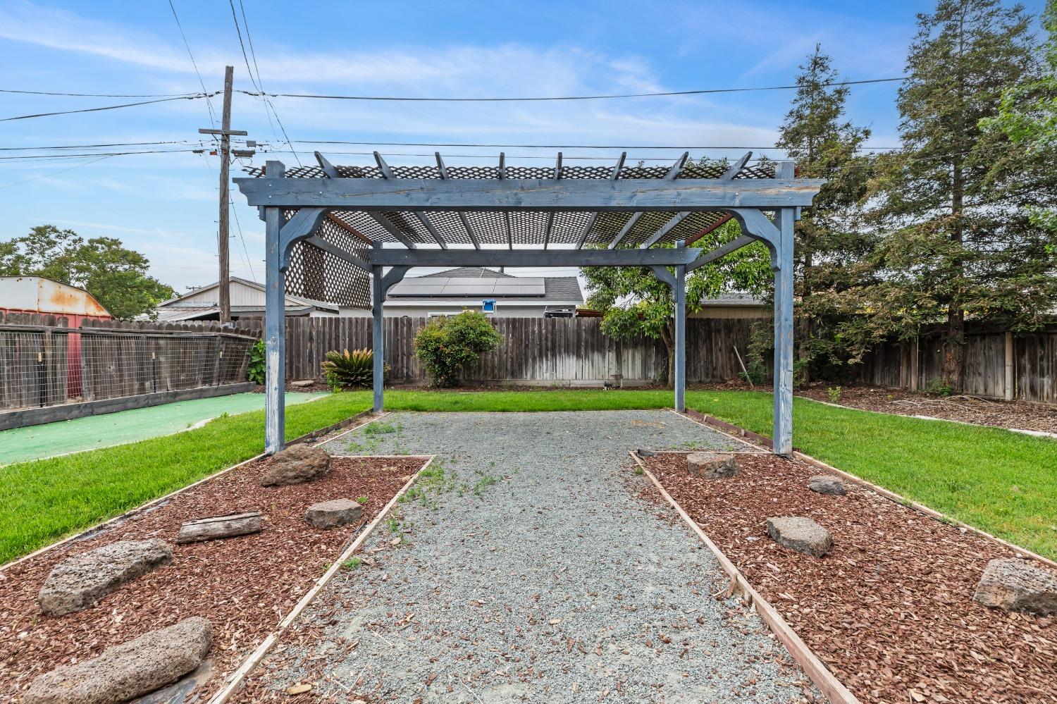 Fir Street, Manteca, California image 17
