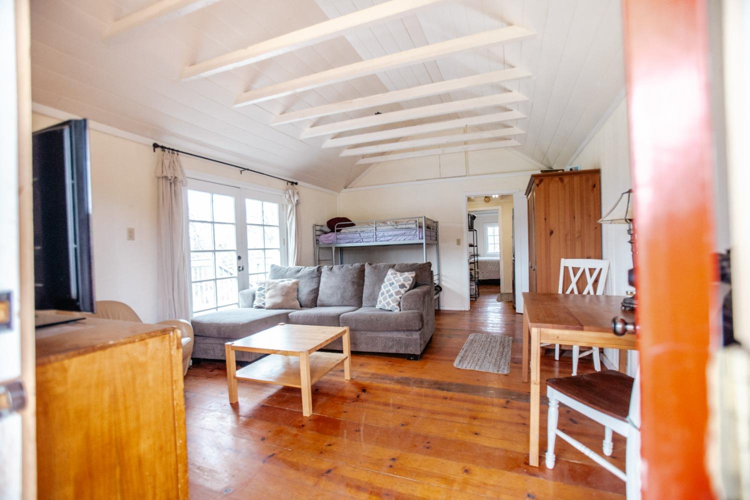 Detail Gallery Image 33 of 78 For 5963 Schilling Rd, Coulterville,  CA 95311 - 3 Beds | 2/1 Baths