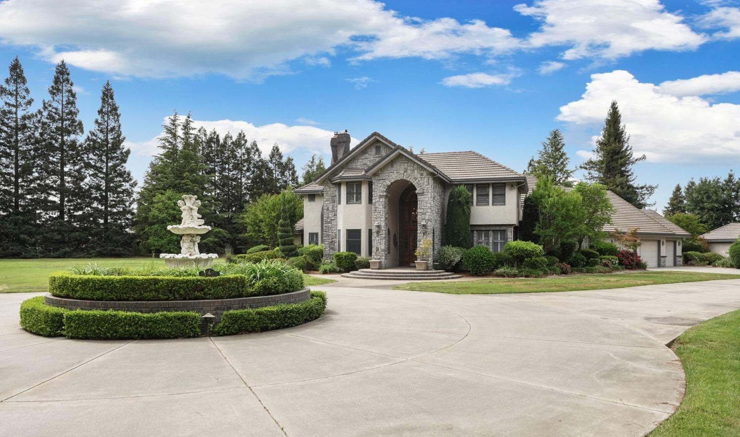 Detail Gallery Image 1 of 74 For 16231 N Hoerl Rd, Lodi,  CA 95240 - 5 Beds | 4/1 Baths