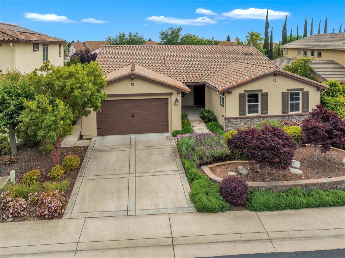 Anvil Circle, Rocklin, California image 37