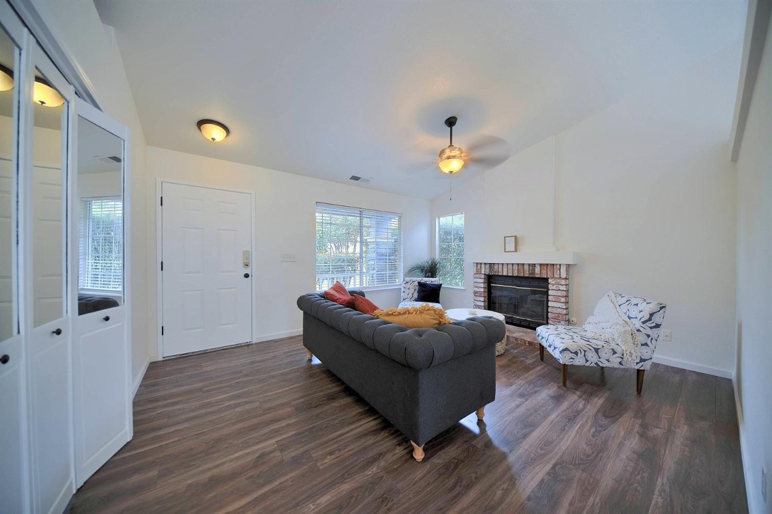 Detail Gallery Image 15 of 83 For 774 Long Barn Dr, Lathrop,  CA 95330 - 3 Beds | 2 Baths
