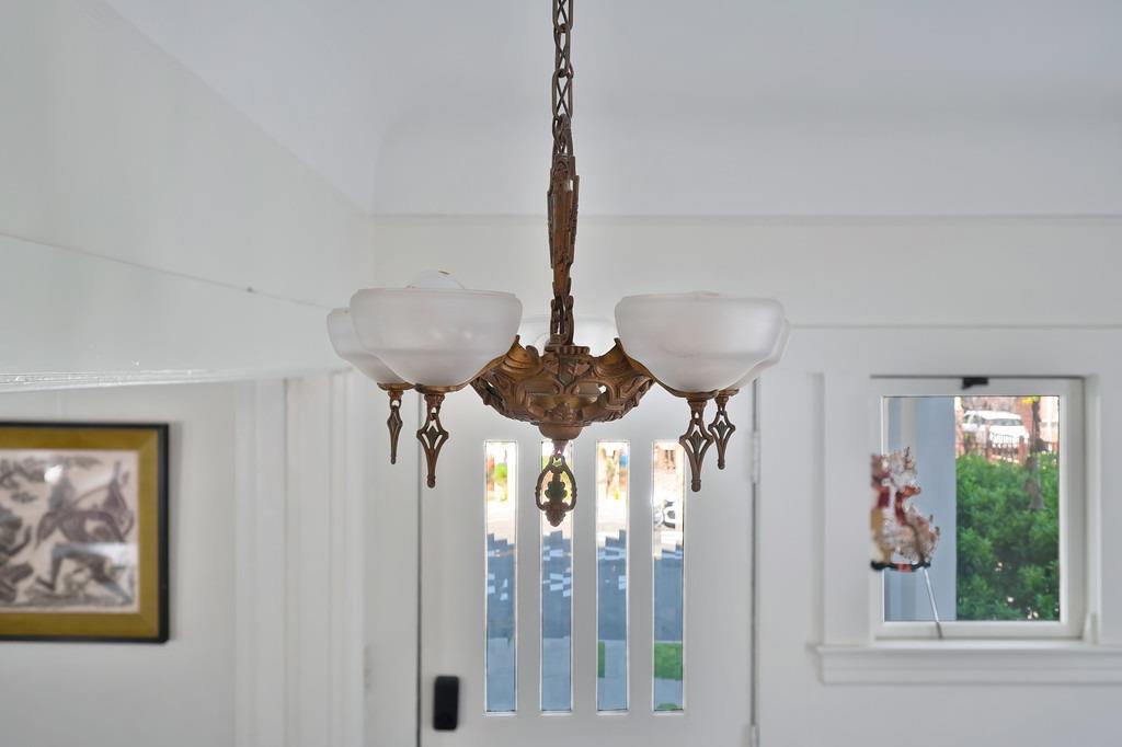 Detail Gallery Image 51 of 59 For 1333 33rd St, Sacramento,  CA 95816 - 5 Beds | 2 Baths