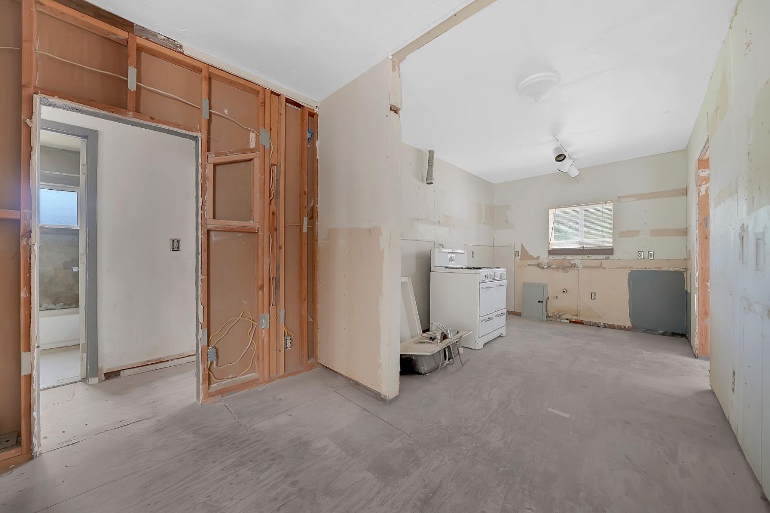 Detail Gallery Image 56 of 72 For 217 S Buena Vista St, Ione,  CA 95640 - 5 Beds | 2 Baths