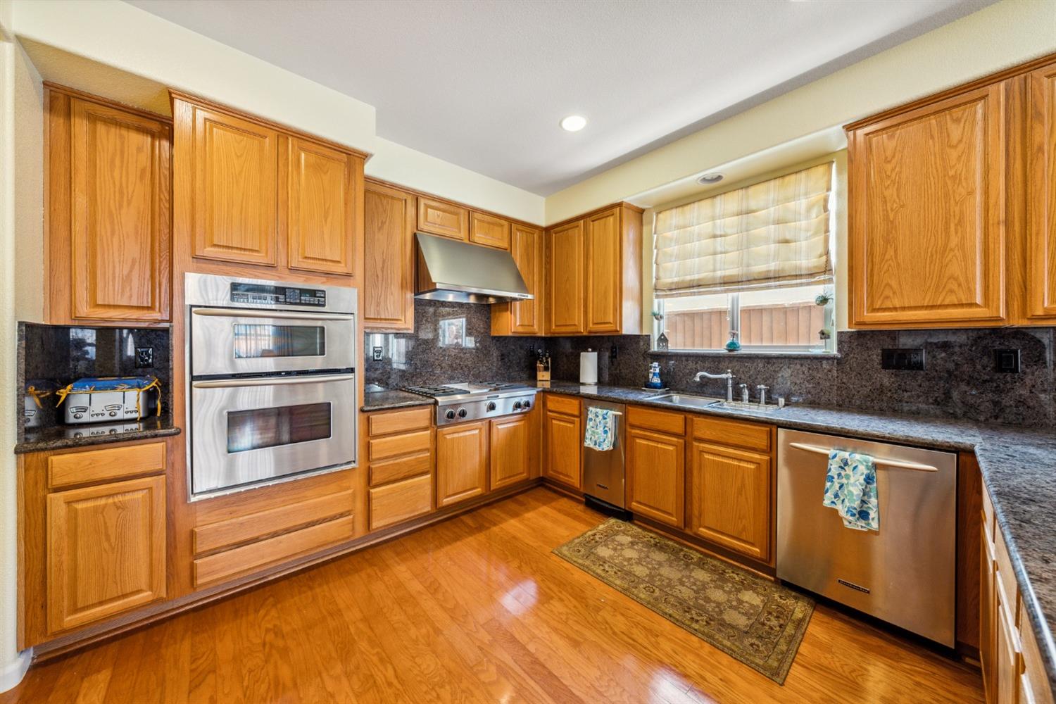 Detail Gallery Image 22 of 67 For 4740 Sea Ridge Ct, Seaside,  CA 93955 - 5 Beds | 3 Baths