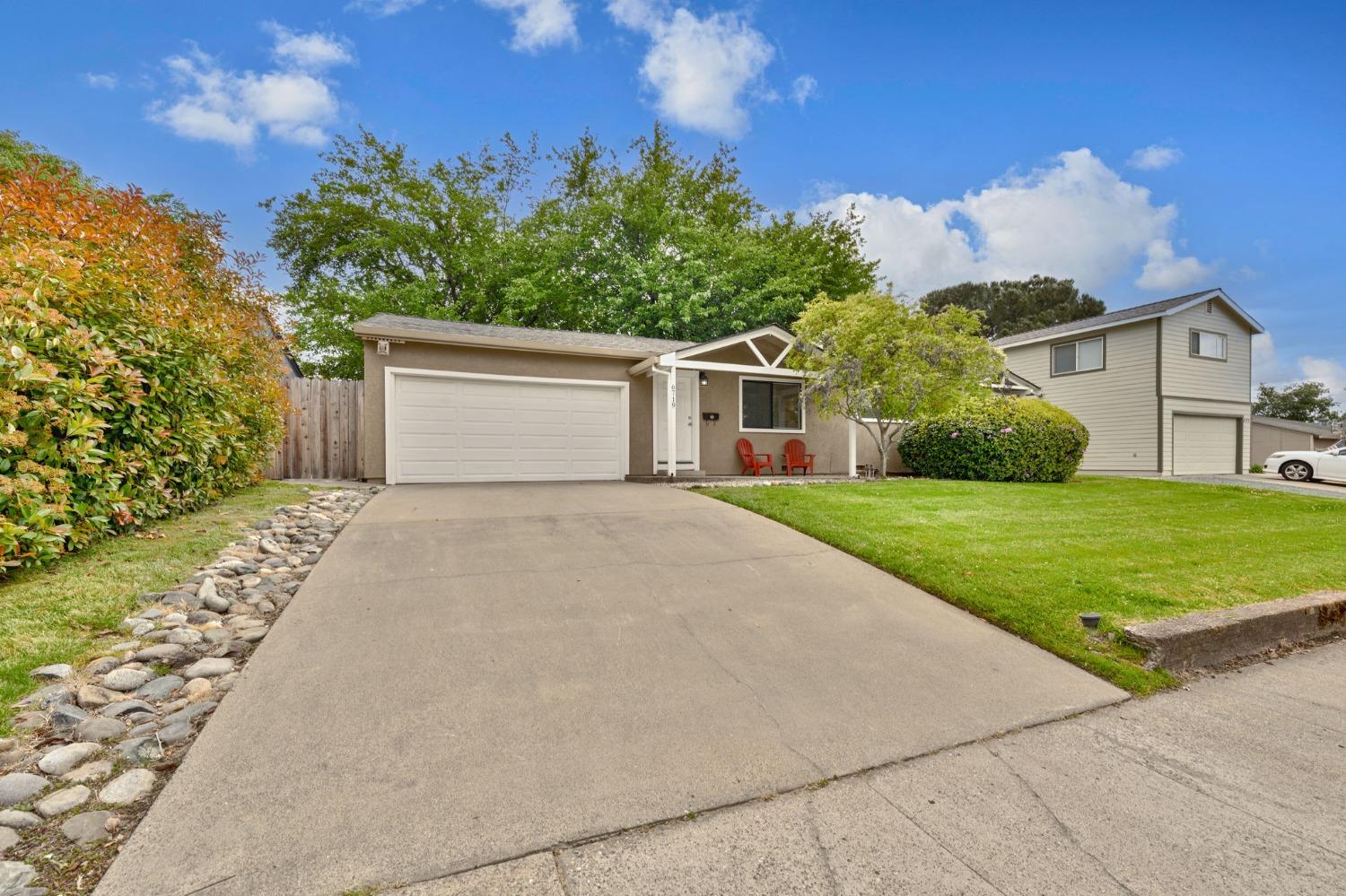 Detail Gallery Image 2 of 32 For 6719 Quanah Way, Orangevale,  CA 95662 - 3 Beds | 1/1 Baths