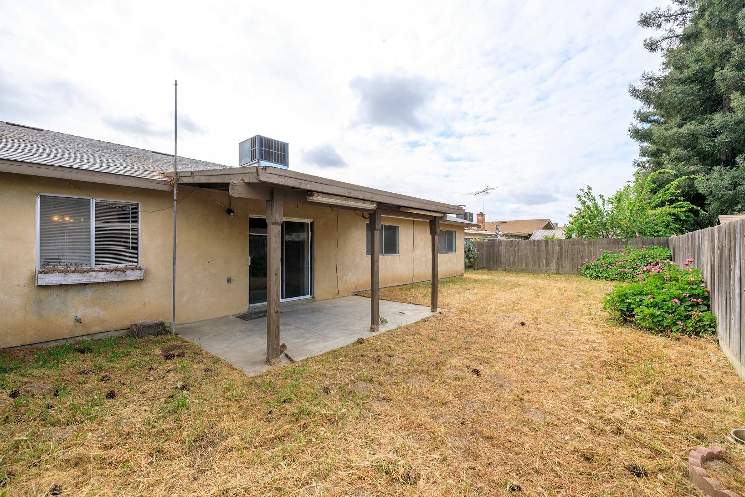 Burgundy Drive, Escalon, California image 39