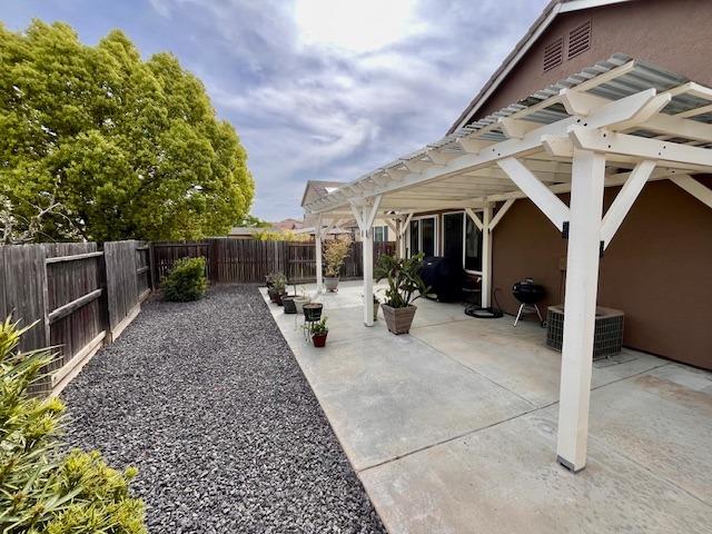 Masters Street, Elk Grove, California image 23