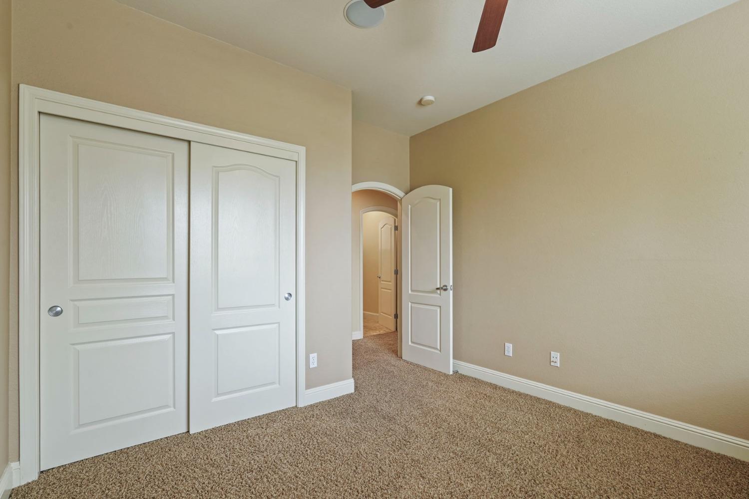 Pinkerton Way, Lodi, California image 32