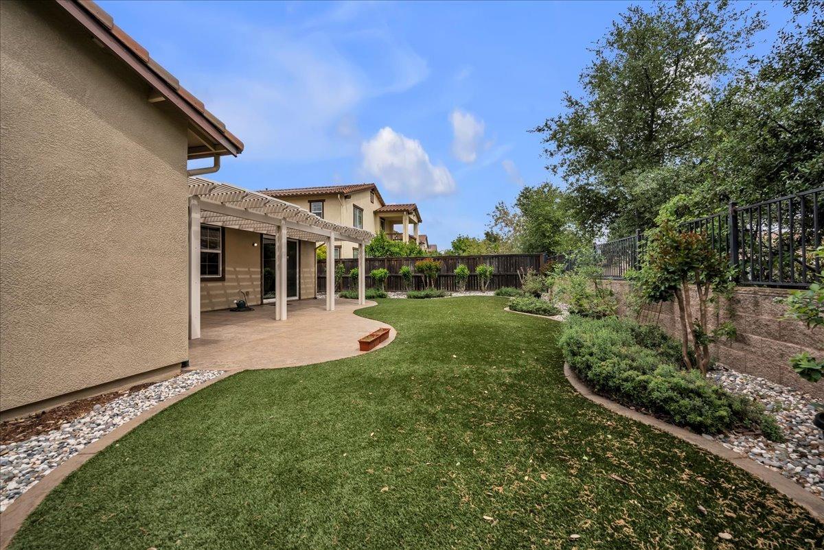Anvil Circle, Rocklin, California image 36