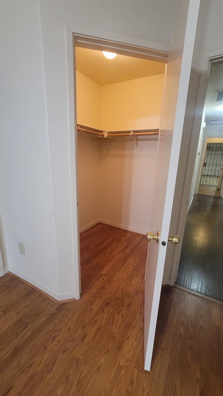 Detail Gallery Image 15 of 25 For 1117 La Mesa, Escalon,  CA 95320 - 3 Beds | 2 Baths