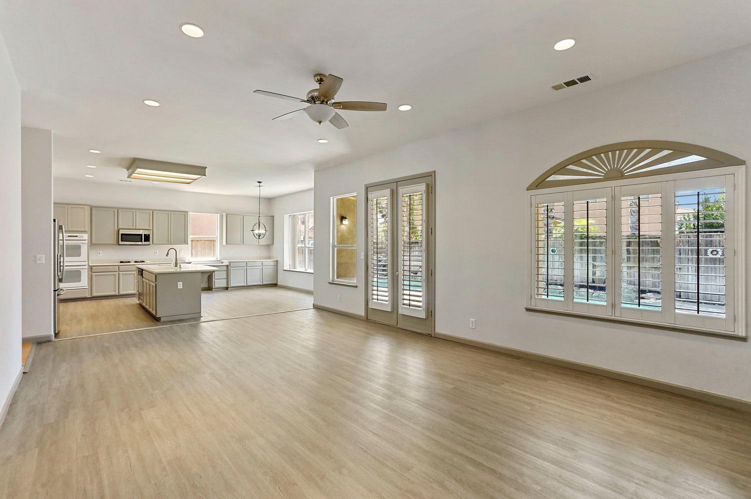 Detail Gallery Image 26 of 64 For 619 Pecan Dr, Ripon,  CA 95366 - 5 Beds | 4 Baths