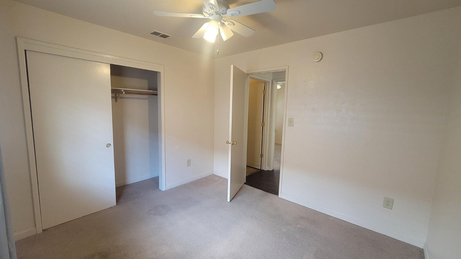 Detail Gallery Image 10 of 25 For 1117 La Mesa, Escalon,  CA 95320 - 3 Beds | 2 Baths