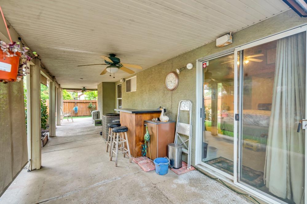 Detail Gallery Image 33 of 40 For 8254 Arroyo Vista Dr, Sacramento,  CA 95823 - 3 Beds | 2 Baths