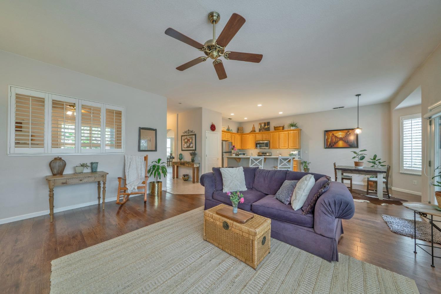 Tahoe Vista Drive, Rocklin, California image 9