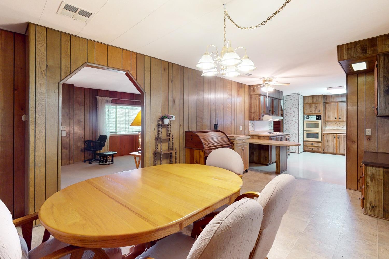 Detail Gallery Image 25 of 45 For 126 El Verano, Yuba City,  CA 95993 - 3 Beds | 2 Baths