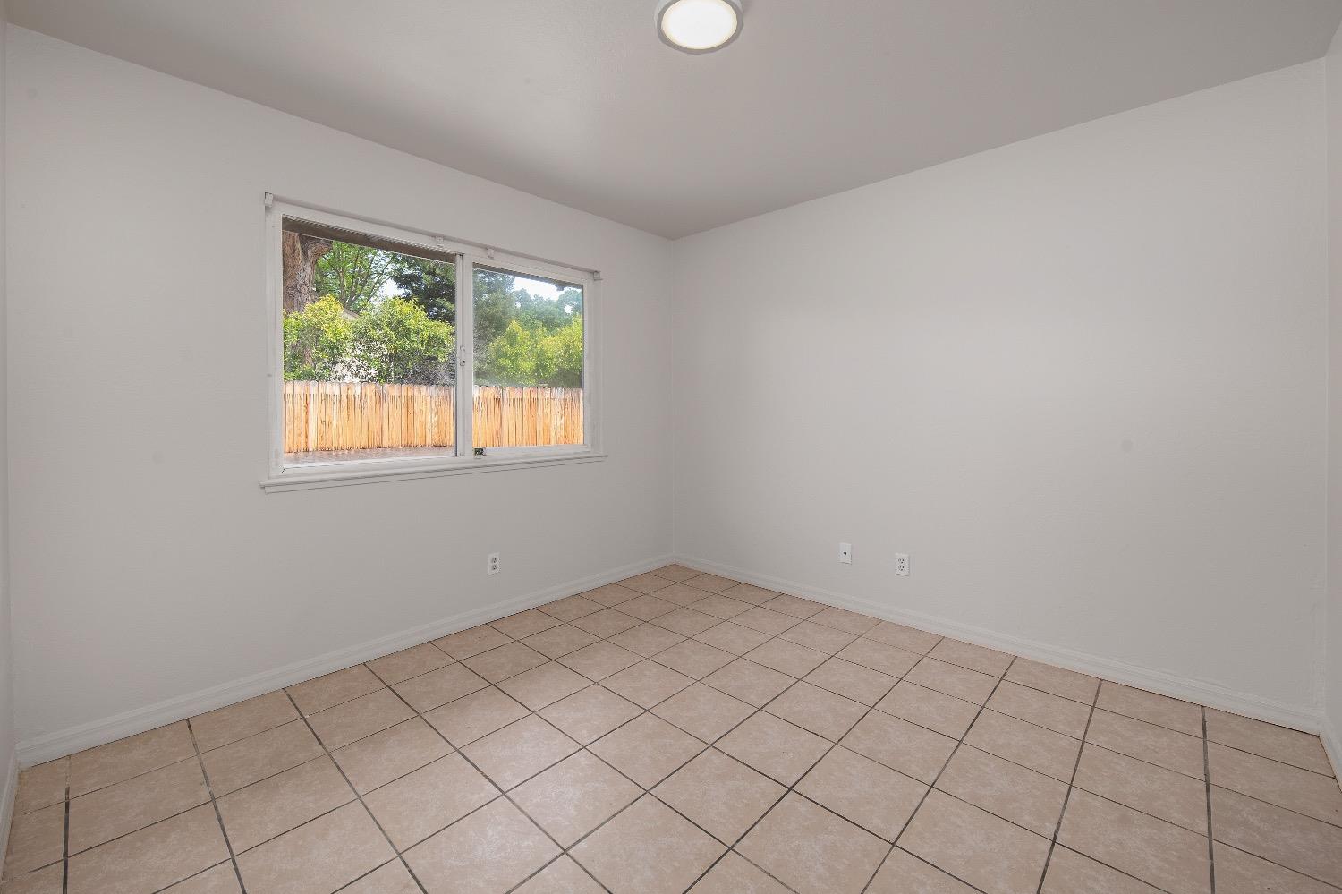 W Swain Road #B, Stockton, California image 11