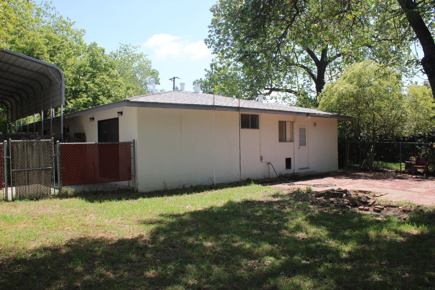 Hazel Avenue, Fair Oaks, California image 8