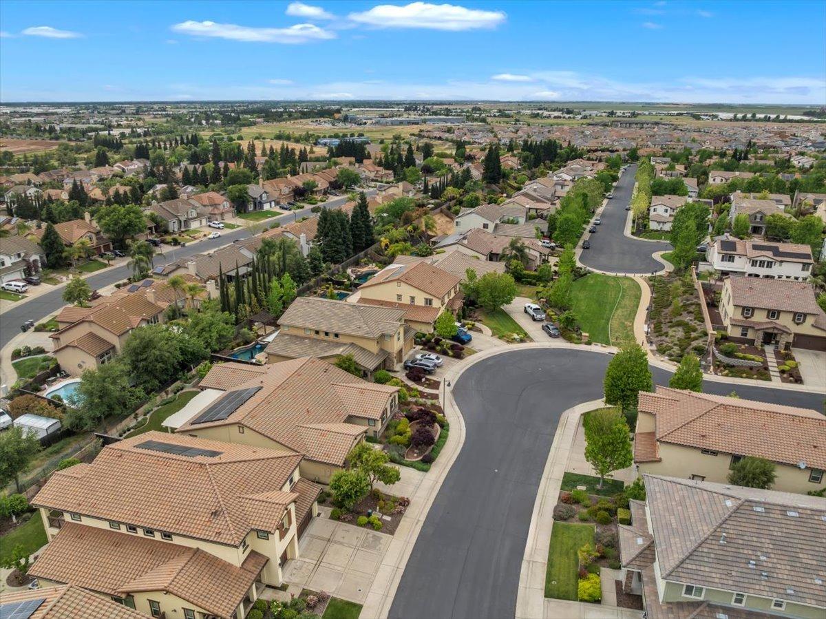 Anvil Circle, Rocklin, California image 39