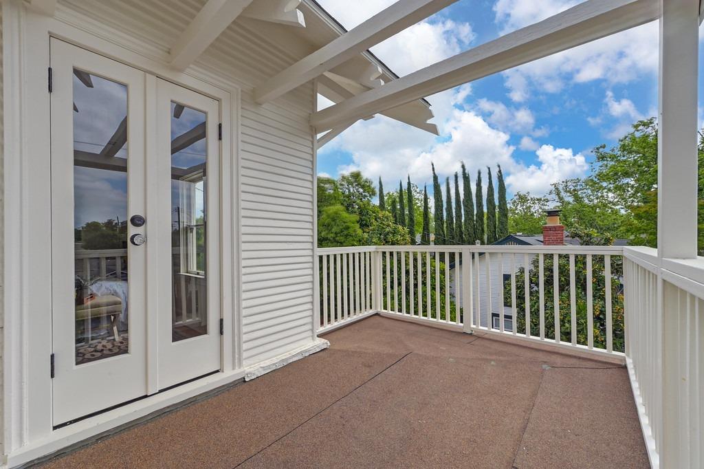 Detail Gallery Image 25 of 59 For 1333 33rd St, Sacramento,  CA 95816 - 5 Beds | 2 Baths