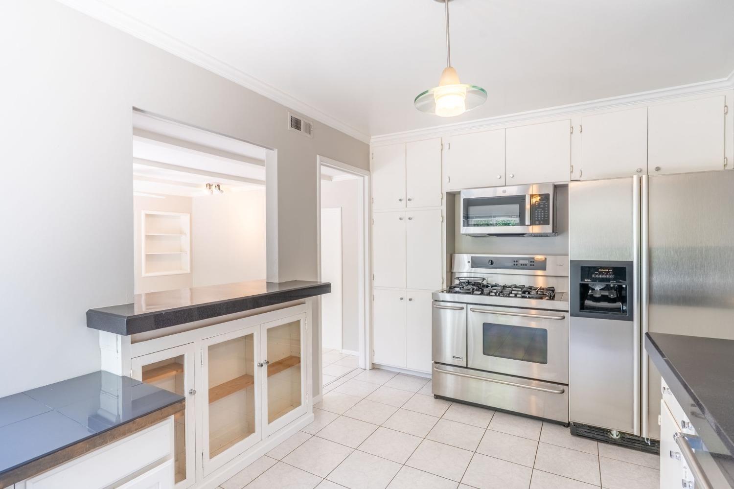 Detail Gallery Image 17 of 39 For 7516 Brentwood Dr, Stockton,  CA 95207 - 3 Beds | 1/1 Baths