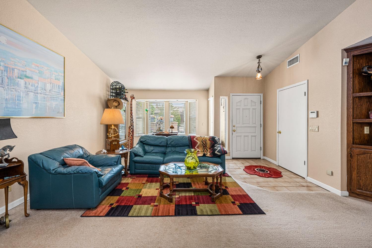 Gitta Ria Court, Citrus Heights, California image 5