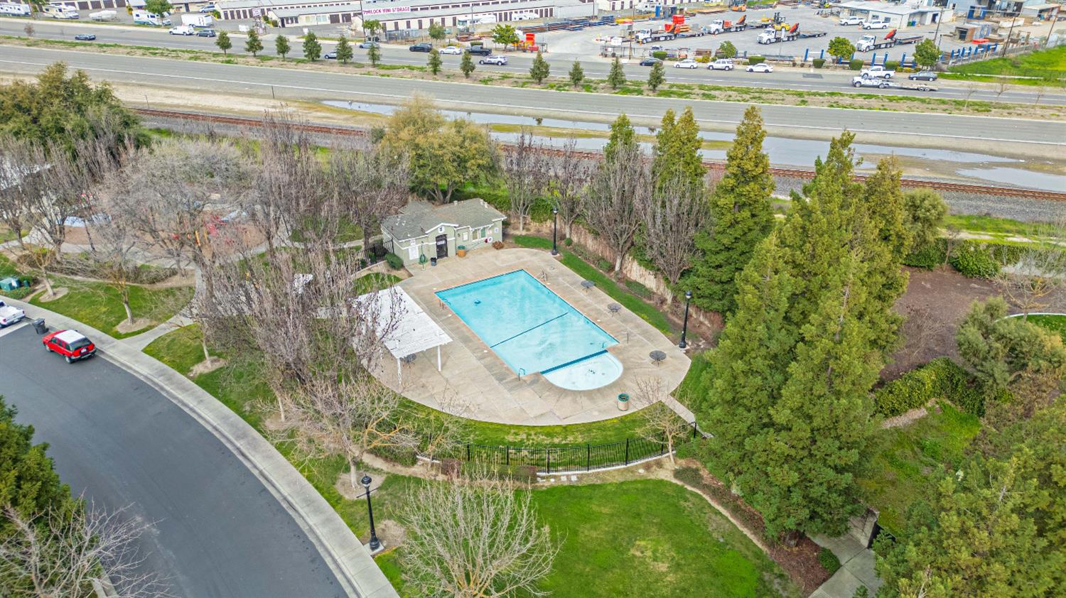Detail Gallery Image 51 of 52 For 2520 Carnival Dr, Turlock,  CA 95380 - 5 Beds | 3 Baths