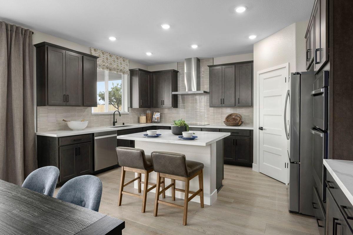 Detail Gallery Image 3 of 9 For 1224 Dignity Way, Sacramento,  CA 95838 - 4 Beds | 3 Baths