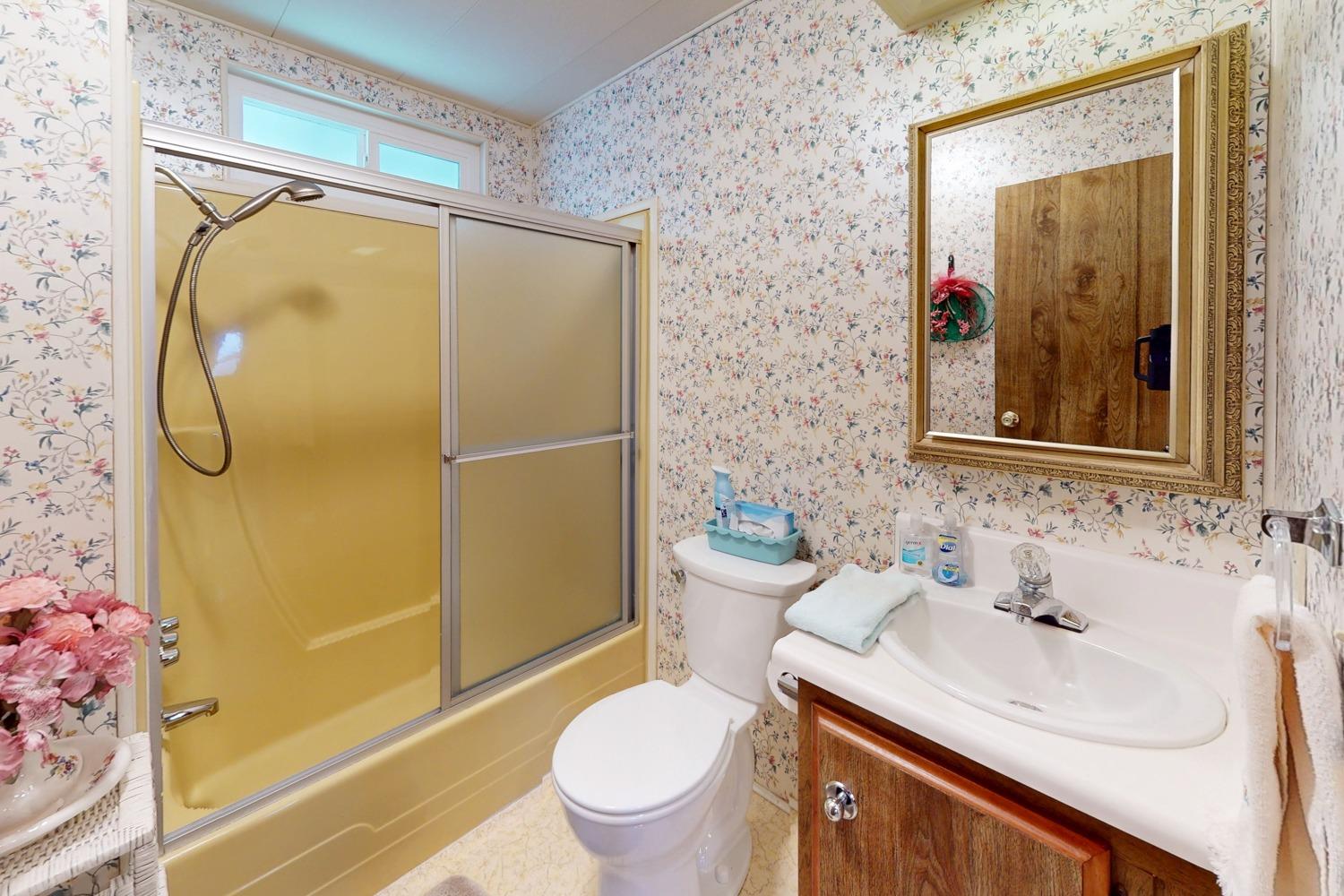 Detail Gallery Image 38 of 45 For 126 El Verano, Yuba City,  CA 95993 - 3 Beds | 2 Baths