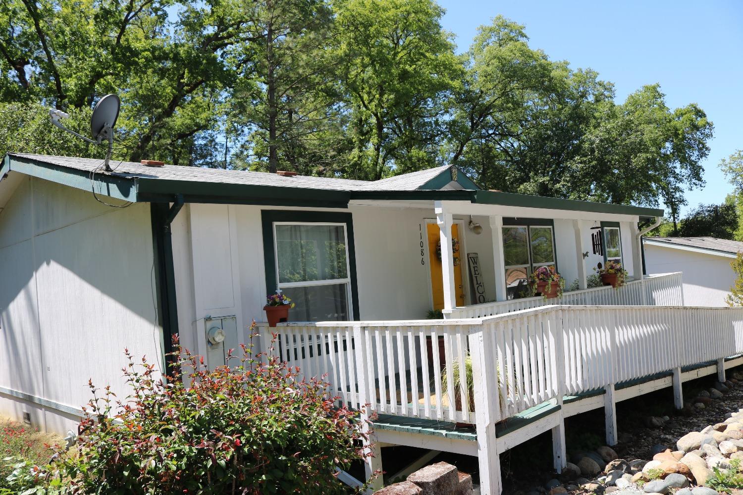 Sierra Circle, Penn Valley, California image 36